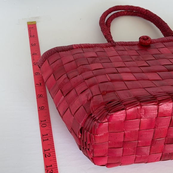 Amazing basket weave purse with sequin heart scarf - Picture 8 of 8